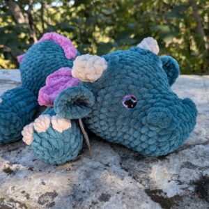 Dragon peluche crochet whimsical