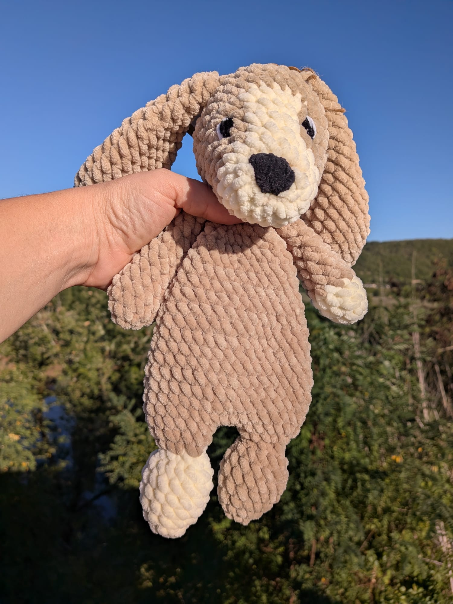 Doudou chien peluche crochet